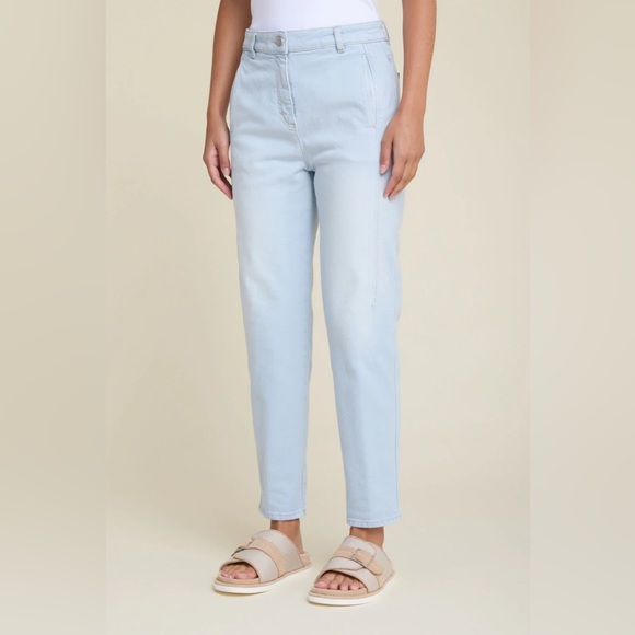 Peserico Slim jeans with maxi dart in bleach washed comfort denim sz 6 - Picture 1 of 16